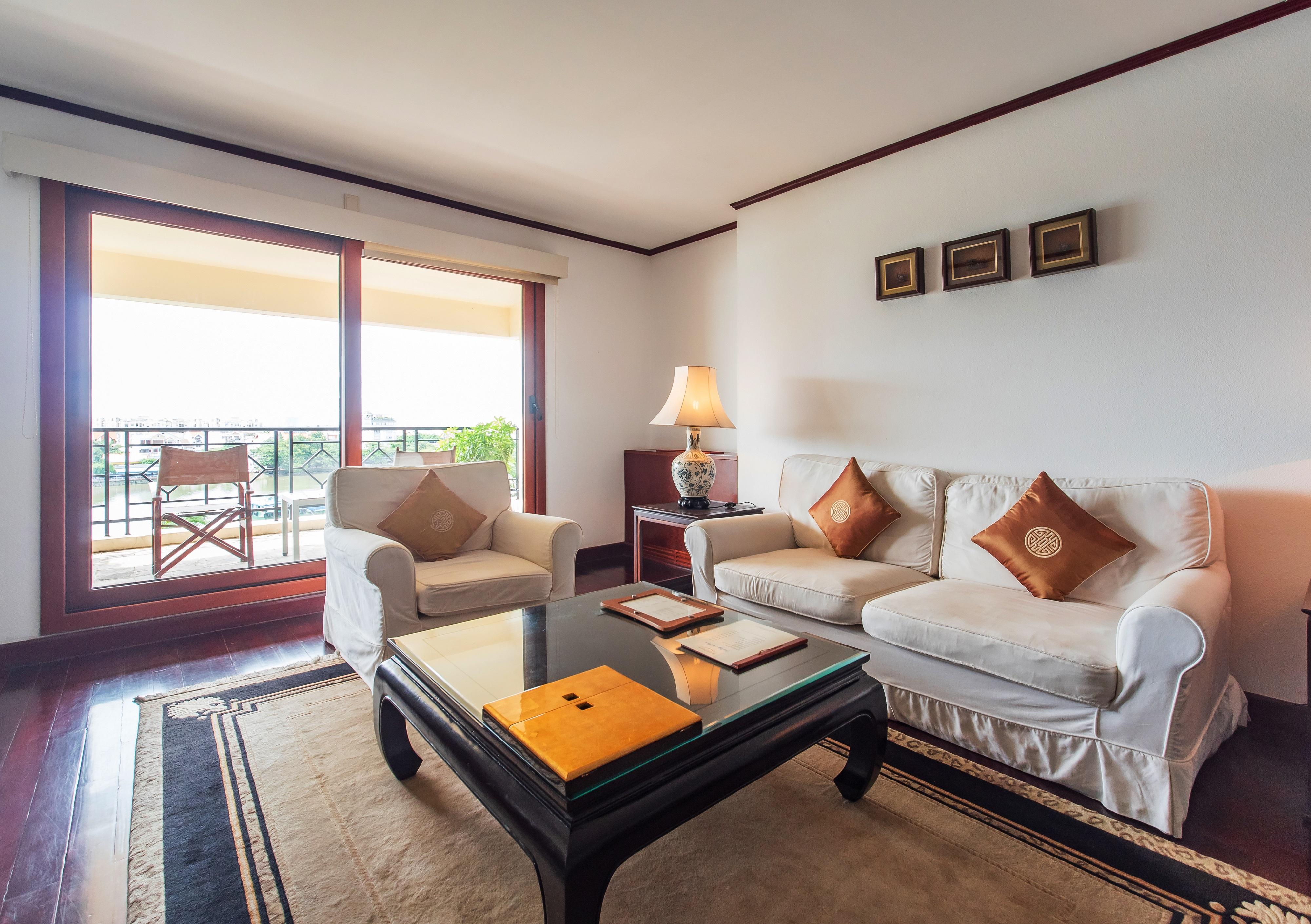 Saigon Domaine Luxury Residences Ho Şi Min Exterior foto
